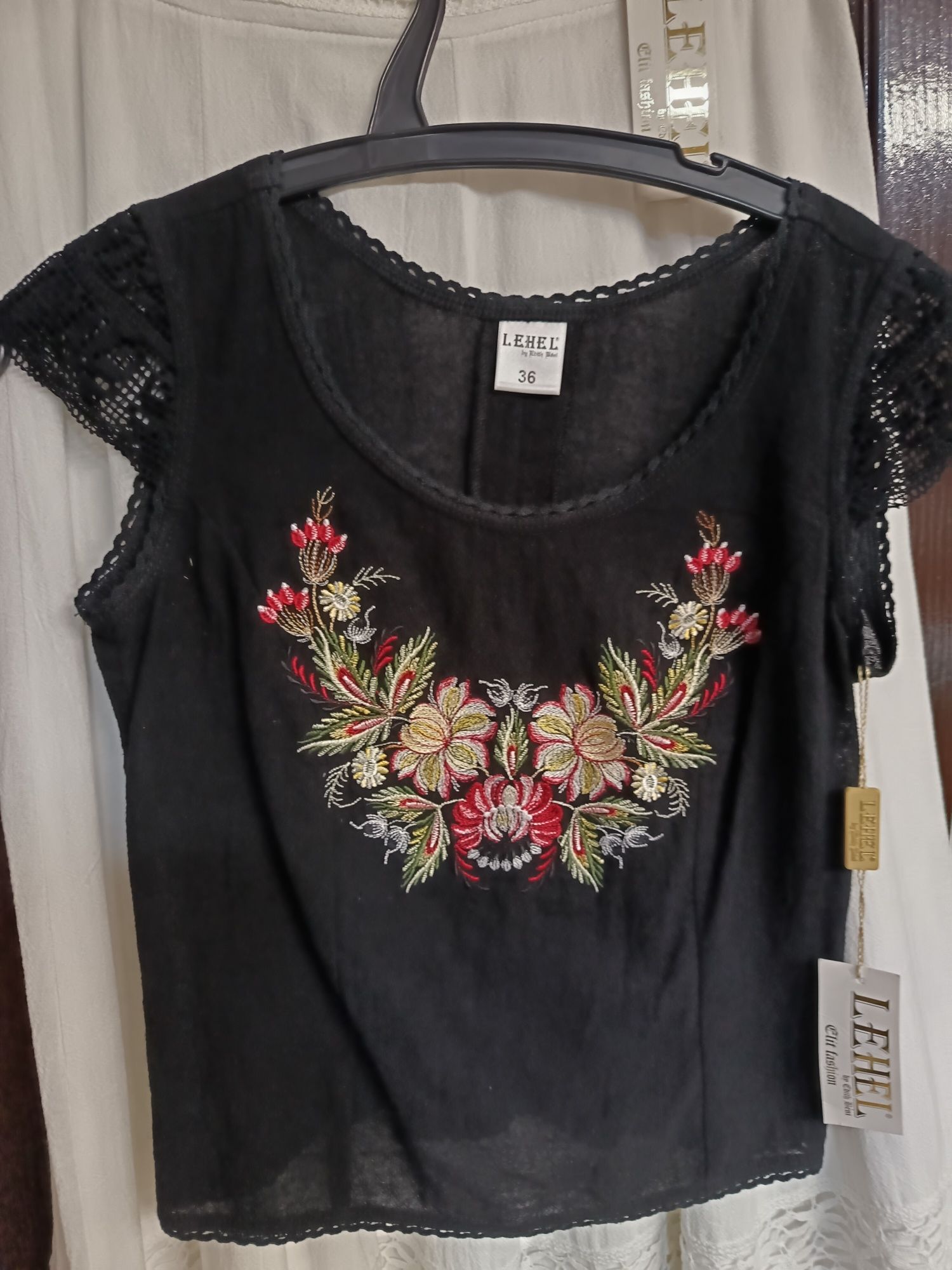 Bluza + fusta din bumbac 100%, marca Lehel