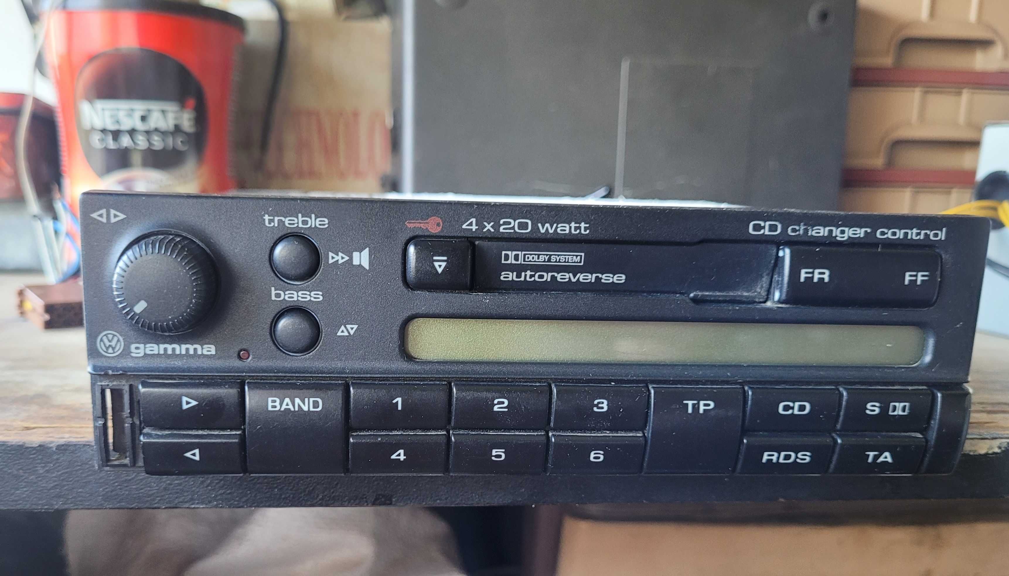 Радиокасетофон VW GAMMA IV - philips