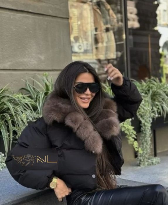 Ново Дамско яке с ествен косъм лисица  2025