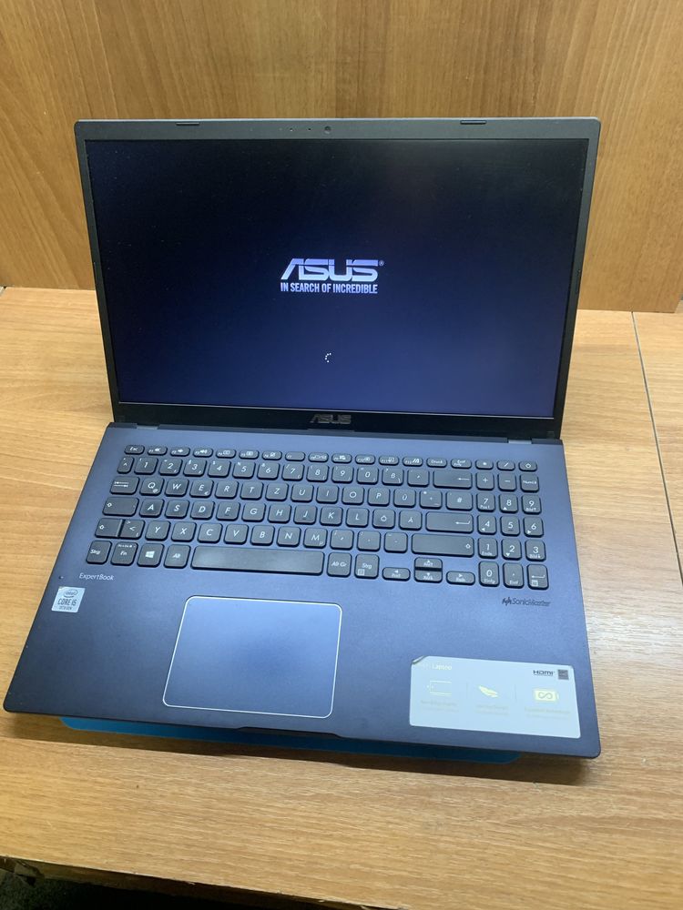 Laprop Asus Expertbook  i5-10th gen ,8gb ddr4,intel uhd ssd 256 nvme