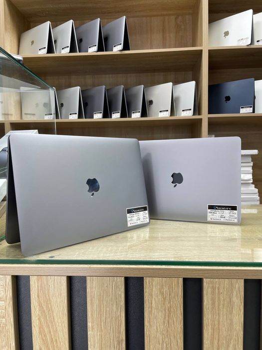 Macbook pro 2022 M2 8/512 4ta bor !!!