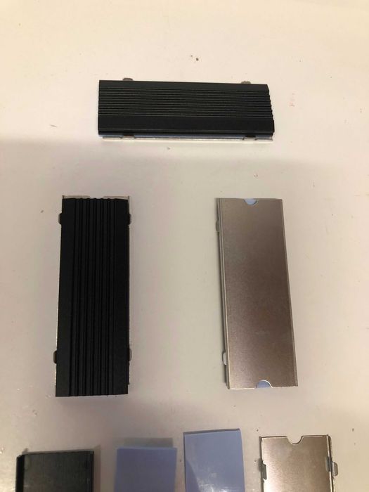 Heatsink / radiator SSD M2 SATA / NVME,  2 pad uri incluse