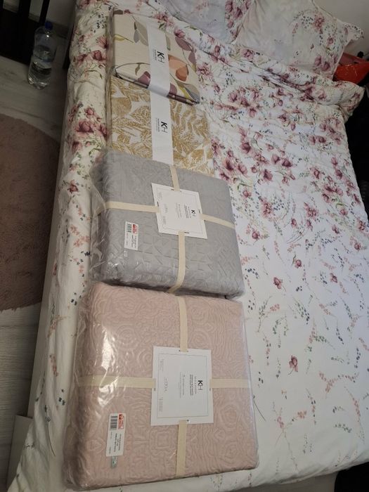Paturi și lenjerie diverse modele