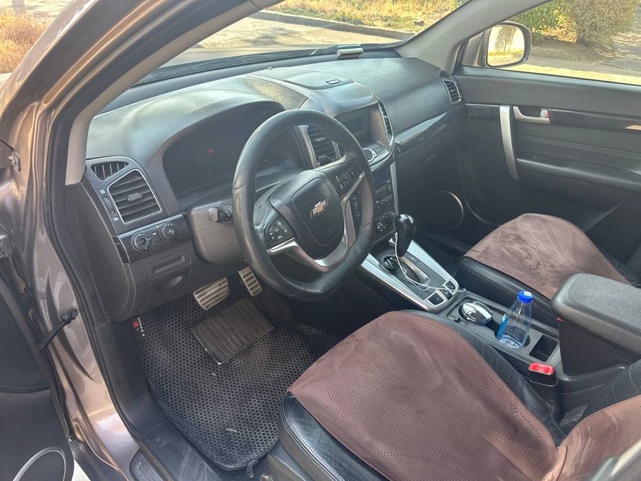 Продам свою машину CAPTIVA 3