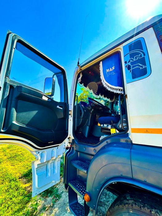 Autobascultanta 8x4 MAN