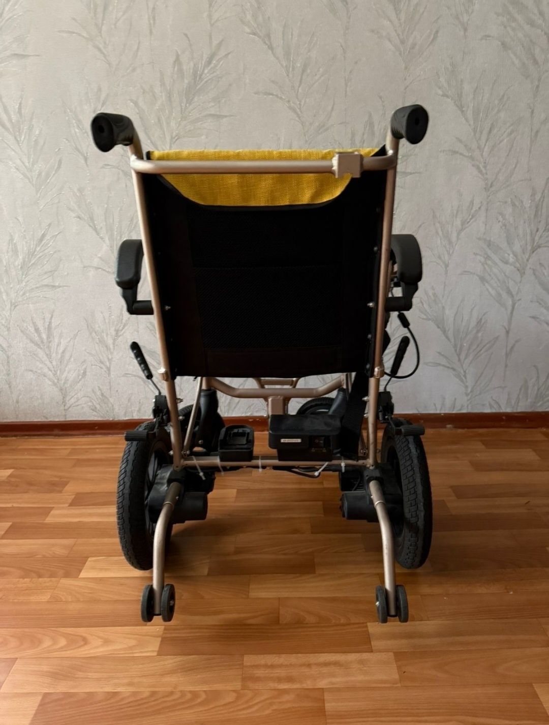 Электрическое кресло-коляска Hubang HBLD3-C