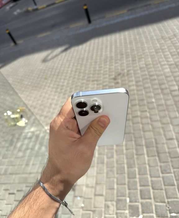 iPhone 16 Pro Max 256 Gb