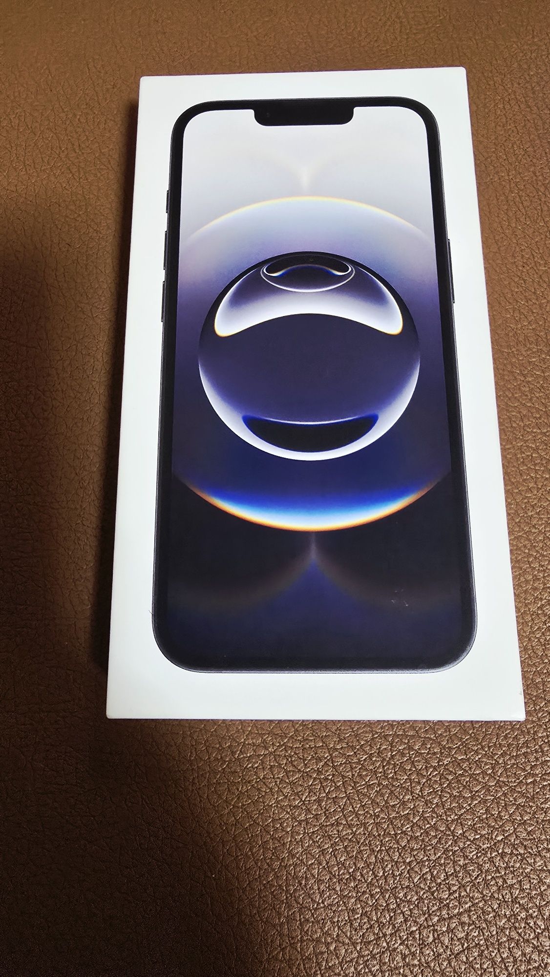 Vând iphone 14 si iphone 16e