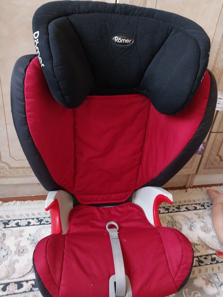 Автокресло BRITAX (15-36kg)+ подарок