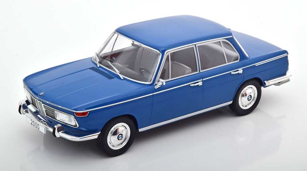 Macheta BMW 2000 Tilux (type 121) 1966 albastru - MCG 1/18