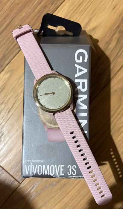 Smart часовник Garmin Vivomove 3S