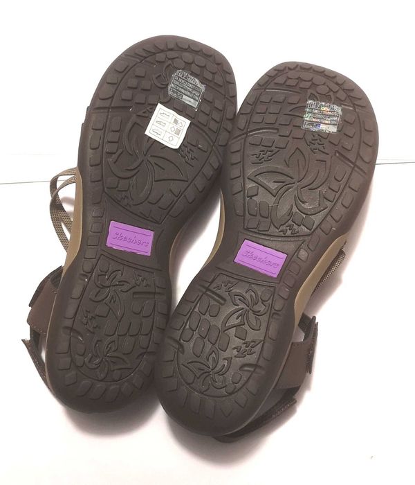 Vand sandale Sketchers noi, marimea 41