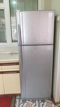 Холодильник TOSHIBA