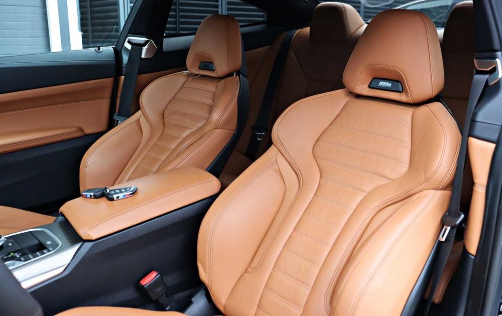 BMW M440i / Seria 4 / 2021 / 374 CP / X Drive / Scaune M4 / MildHybrid