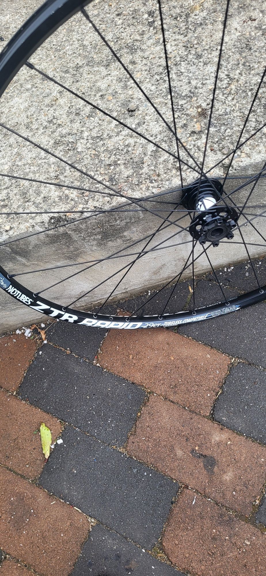 Roată spate  bicicleta 29 nouă