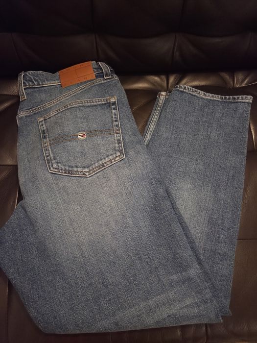 Blugi Tommy Jeans Relaxed Fit