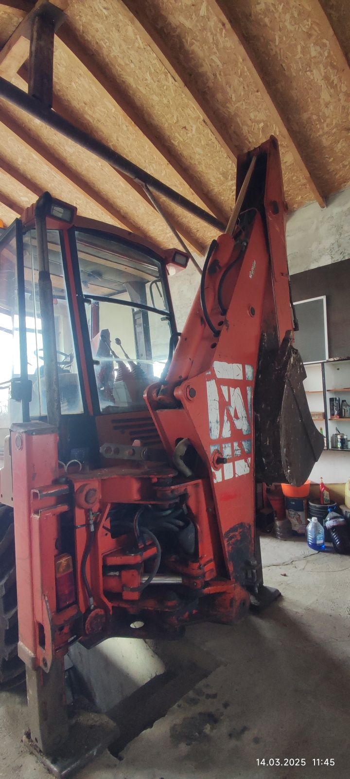 Комбиниран багер FAI 575