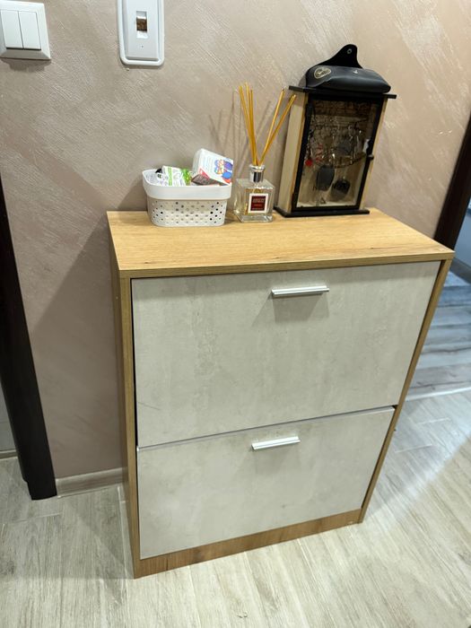 Комплект шкаф за обувки и пейка с място за съхранение