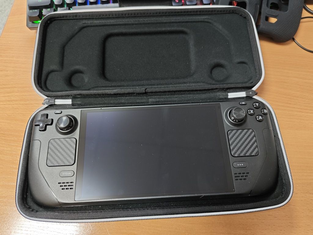Продам Steam deck oled 1tb
