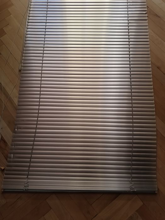 Вътрешни алуминиеви щори