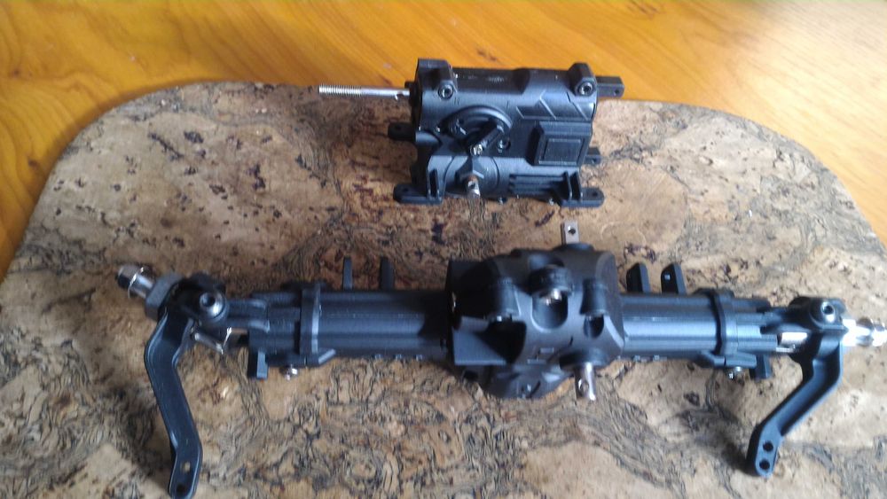 automodel cutie 2 viteze, punte fata, punte spate, scara 1/10 de la