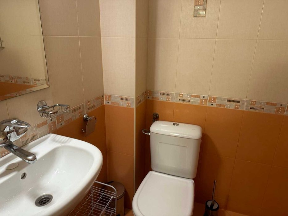 Дава се под наем Двустаен апартамент в Бургас, Възраждане - 110 кв.м за 357 € - Снимка #9