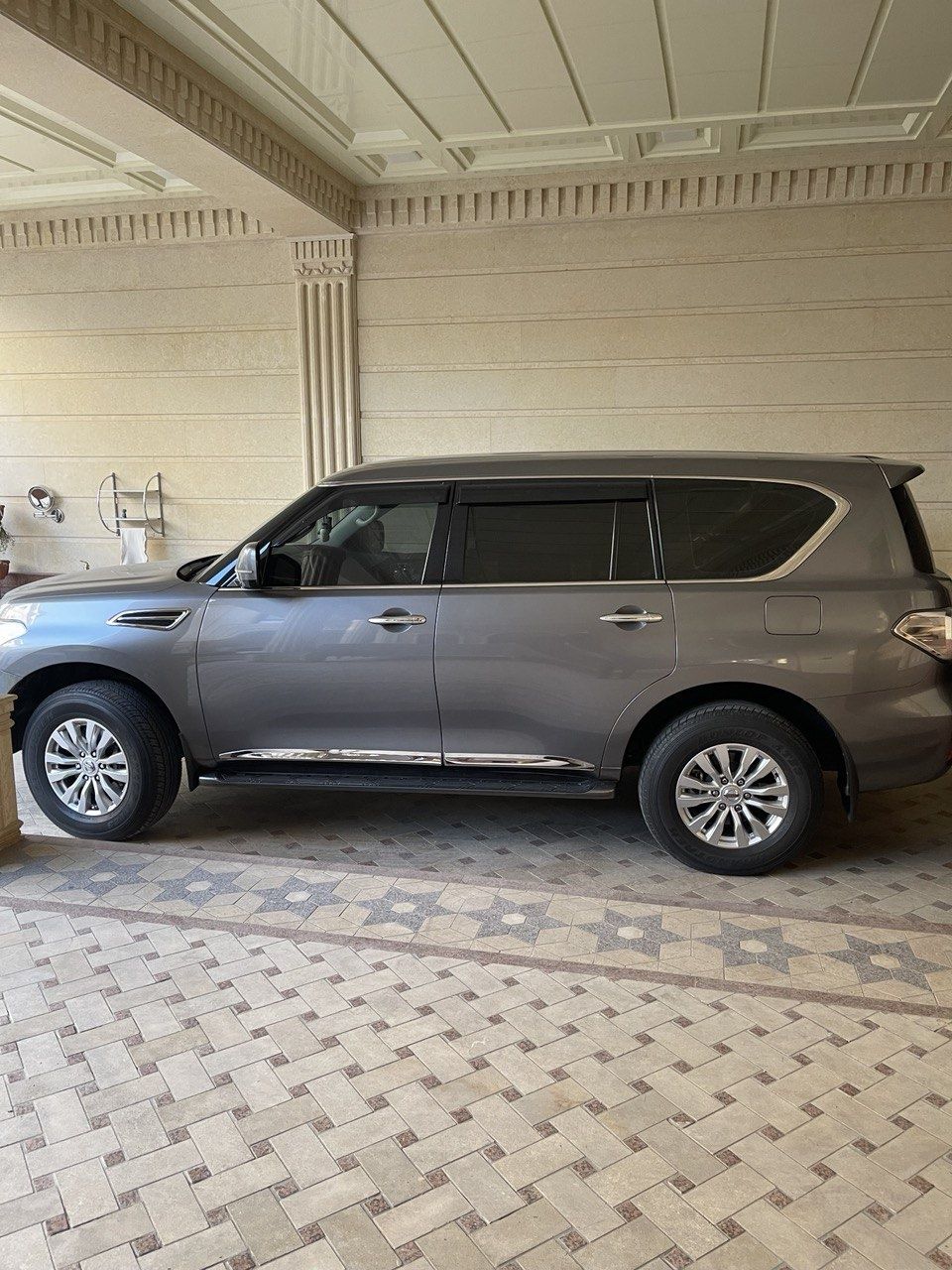 Nissan Patrol Platinum