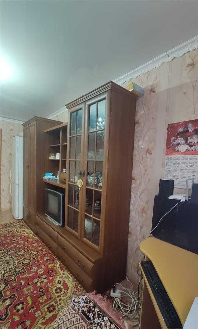 Продам 2-комнатную квартиру, 46 м², 2/5 этаж по Абая