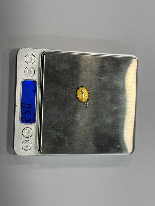 Нова златна висулка 14К – 0,52г