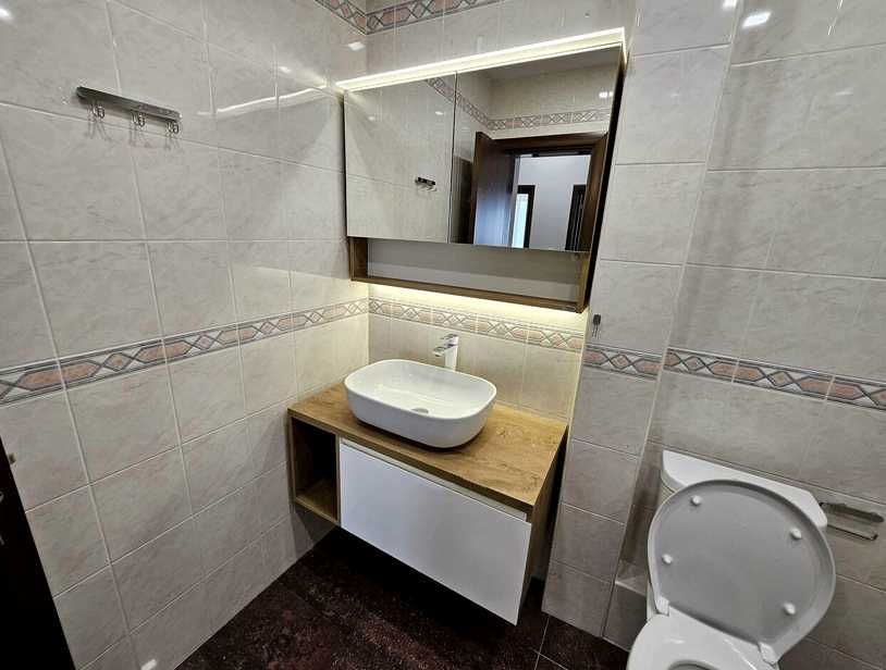 Дава се под наем Тристаен апартамент в Пловдив, Център - 130 кв.м за 850 € - Снимка #6