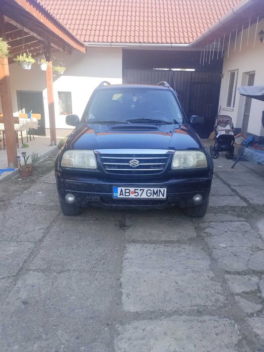 Vând Suzuki Grand vitara