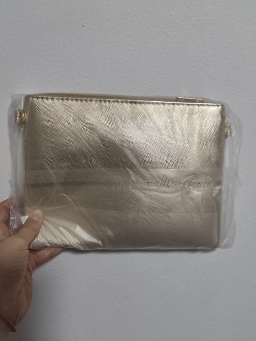 Geanta portofel aurie