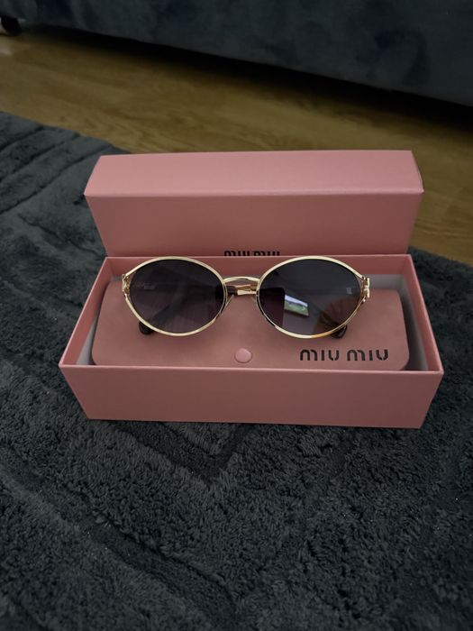 Ochelari de soare Miu Miu