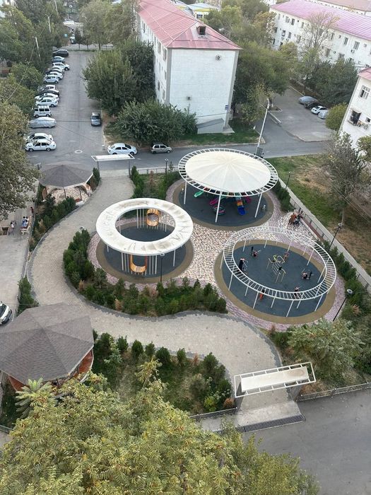 Arenda kvartira. Vodnik  bozorchani yonida. 1/7/9