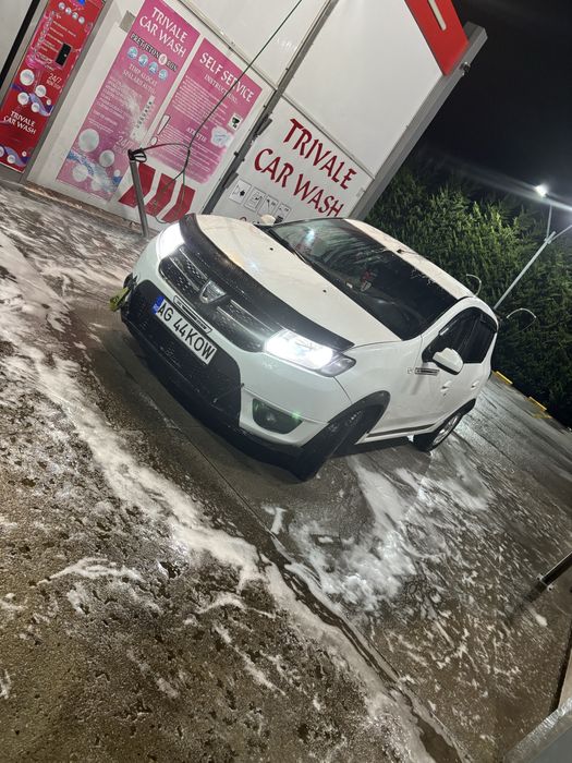 Vand sau schimb Dacia sandero 2