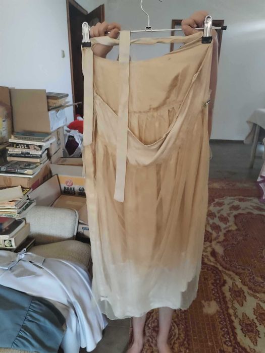 Красива рокля с мъниста, River Island