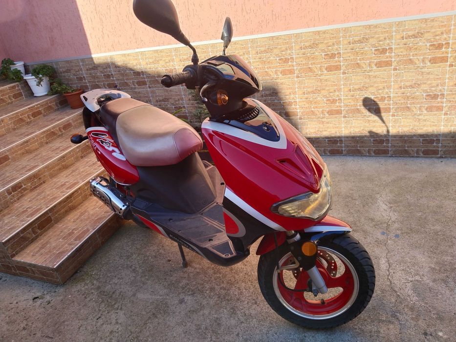 Скутер Yiben WJM 50 QT 9