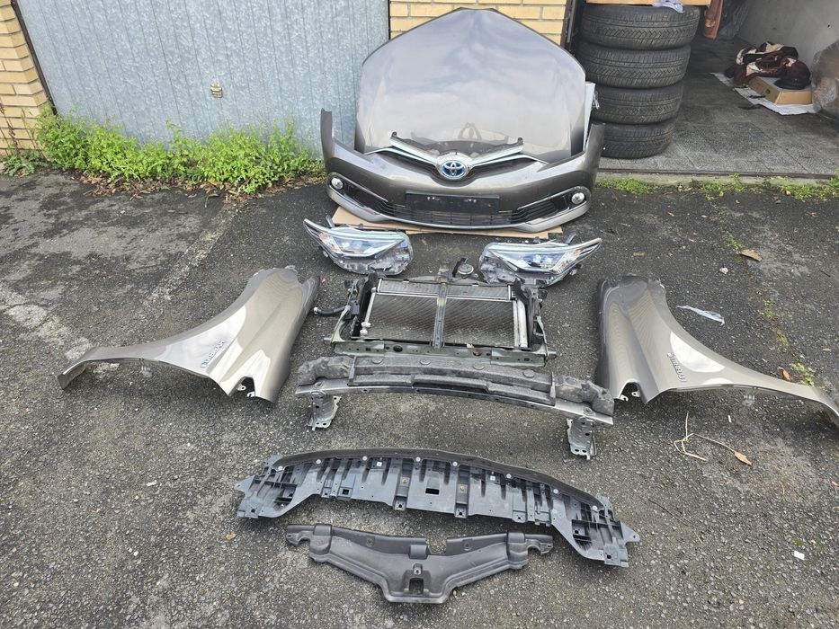 Bara capot aripa far radiatoare trager intaritura toyota auris II face