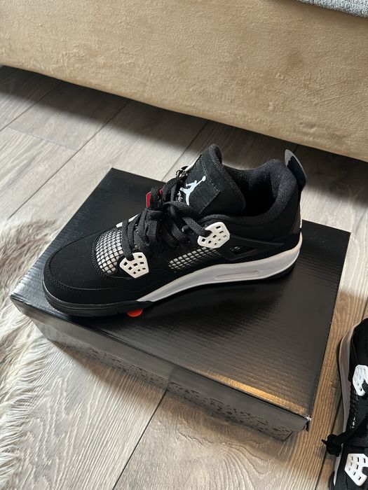 Jordan 4 Oreo Barbati  (Nu Pure/Cement/Red/Blackcat)