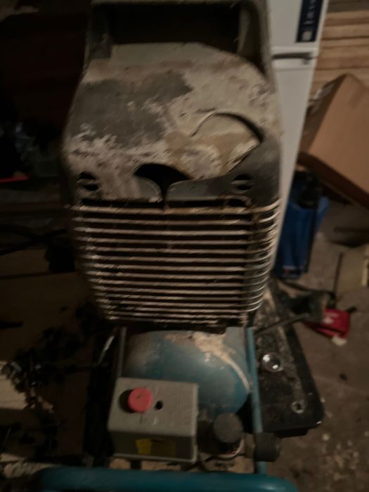 Vand compresor makita