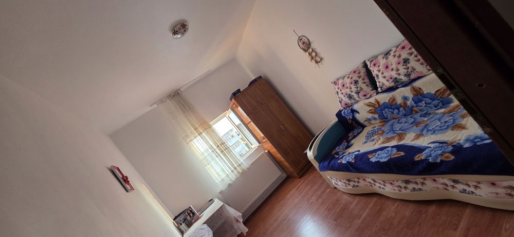 Vând apartament 2 camere