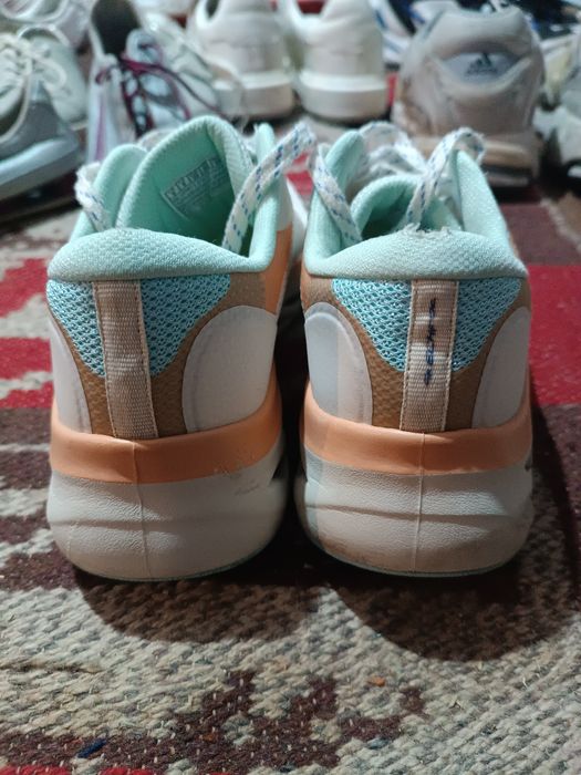 adidași skechers arch fit