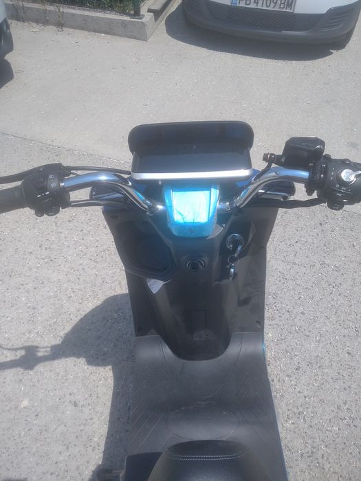 Електрически Скутер 2000W 72V/20AH Батерия с нов дизайн топ цена