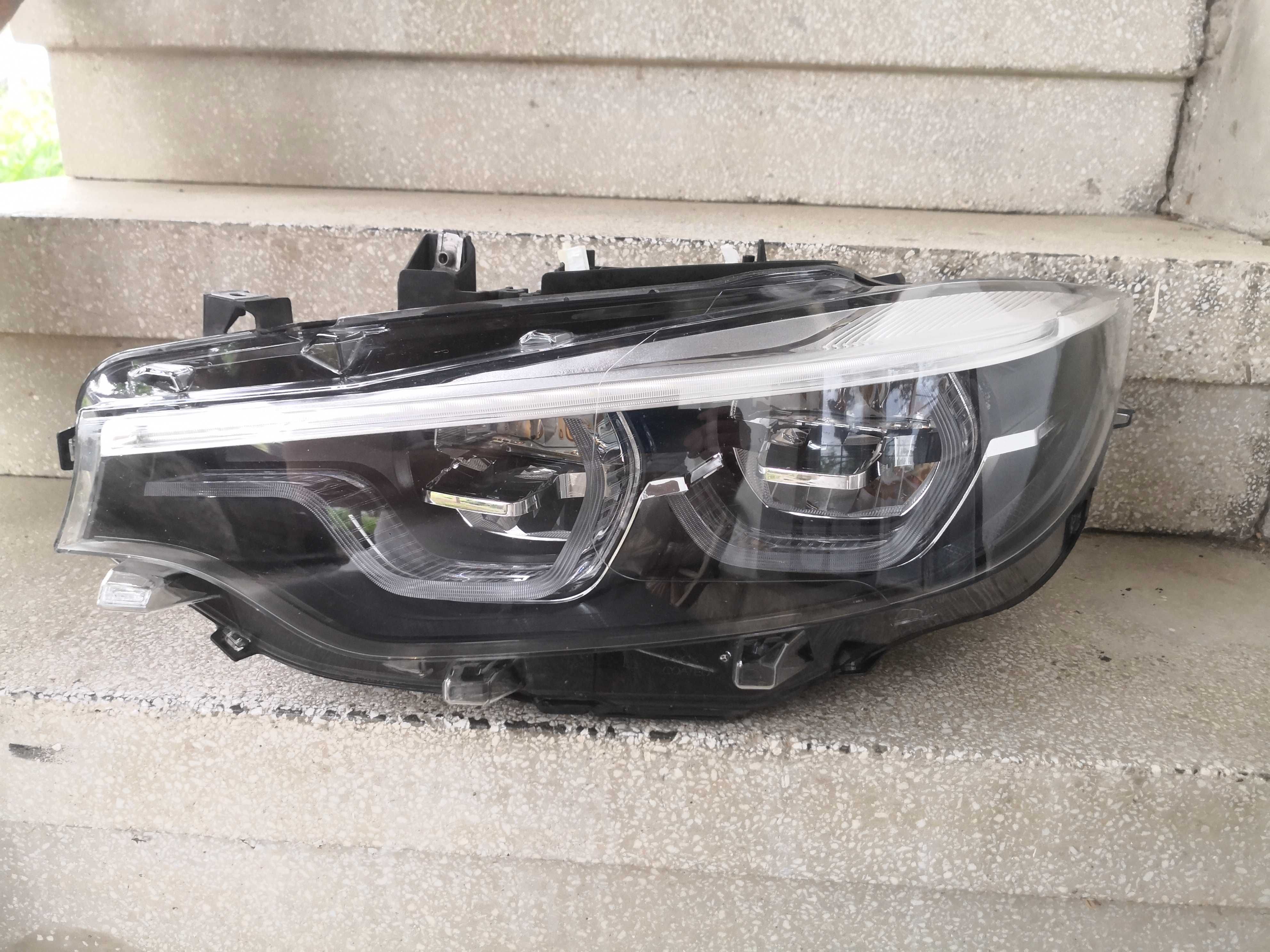 Фар BMW M3 M4 F32 F33 F36 Adaptive LED ляв/Фар БМВ М3 М4 Ф32 Ф33 Ф36