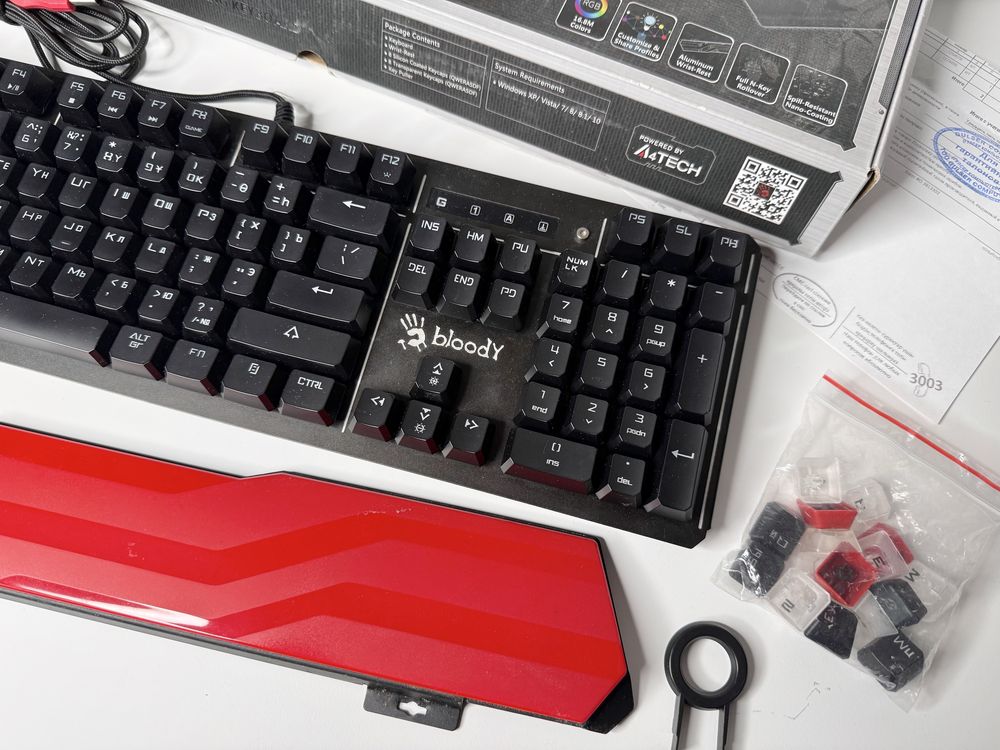 Профессиональная игровая клавиатура Bloody A4Tech B975 RGB-LED