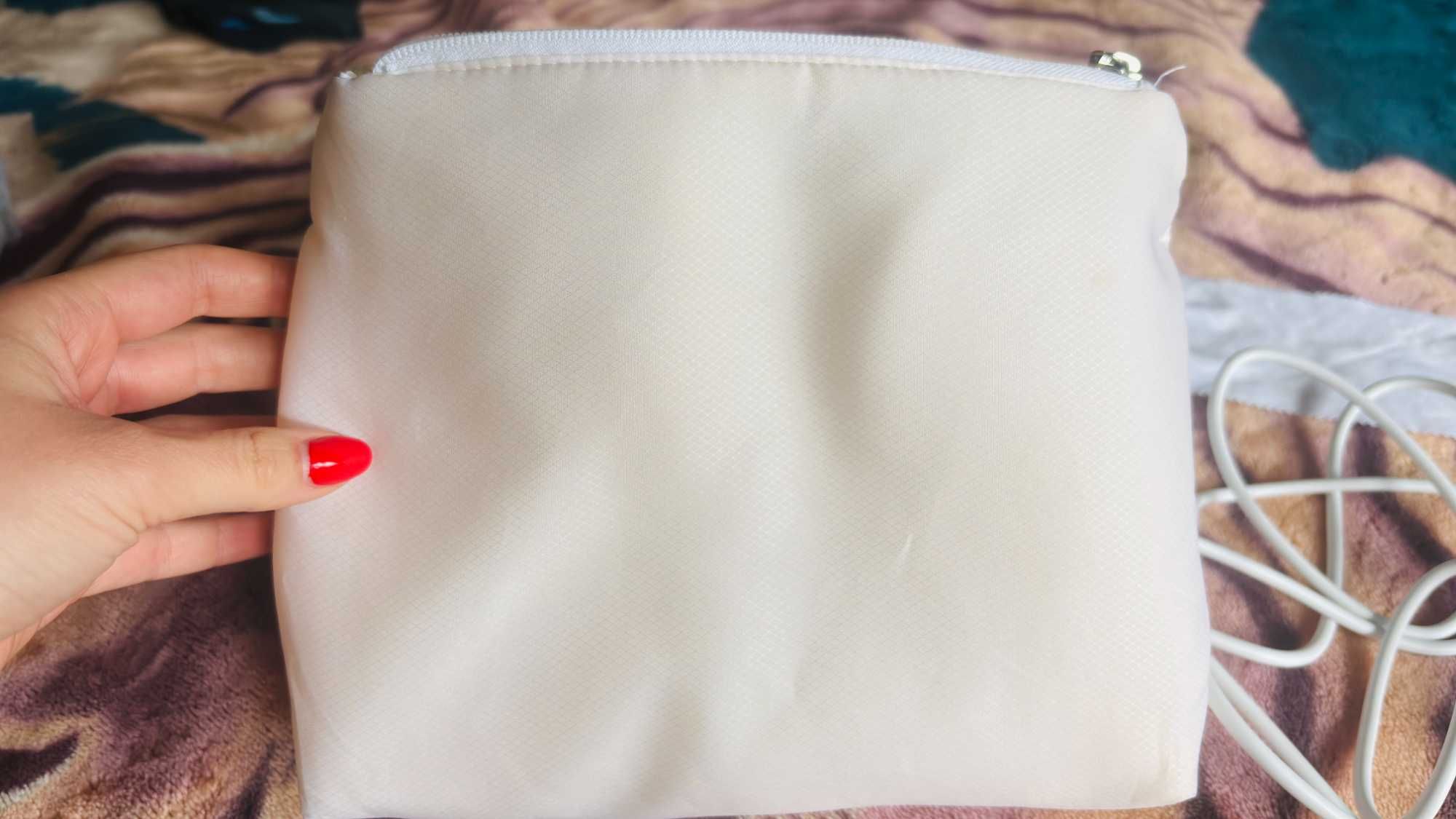 Epilator IPL Philips Lumea 8000 BRI947/00, cu fir, 450.000 impusuri