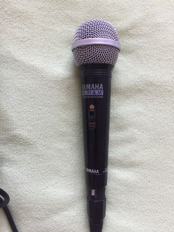 Микрофон Yamaha dynamic IMP 600 для караоке