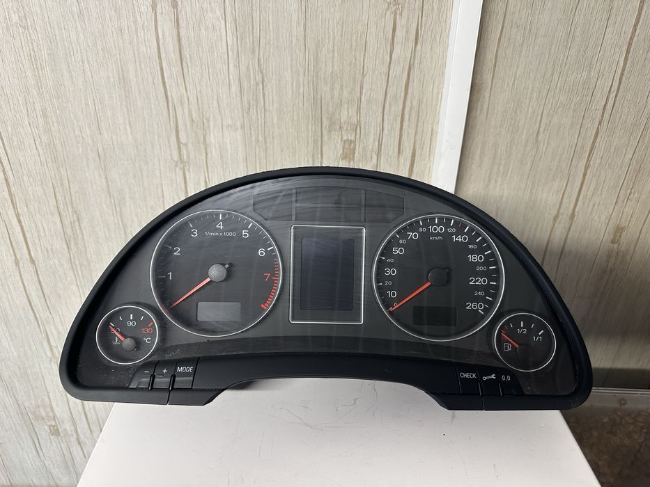 Километраж за Ауди А4 B7 бензин!