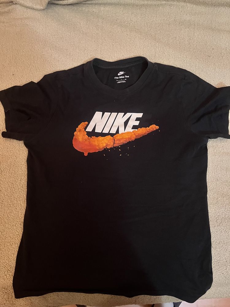 Nike тениска ,чисто нова Оригинална