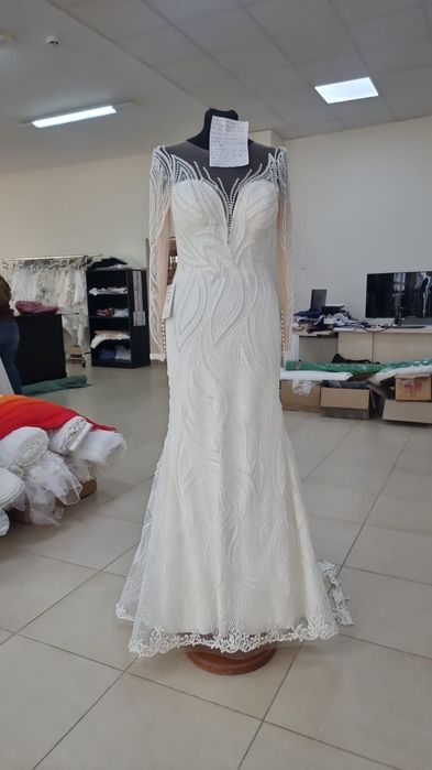 Vând rochie de mireasă